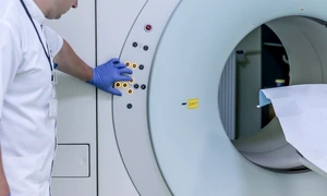 Aparat RMN jpg FOTO Pixabay