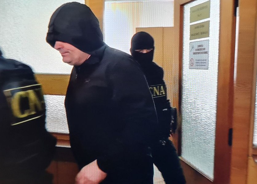 Șeful Biroului Interpol Moldova, care ar fi luat șpagă ca să șteargă alerte Interpol, arestat pentru 30 de zile UPDATE