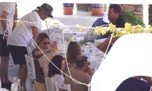 Jason Statham si Rosie Huntington Whiteley in Grecia (3) jpg