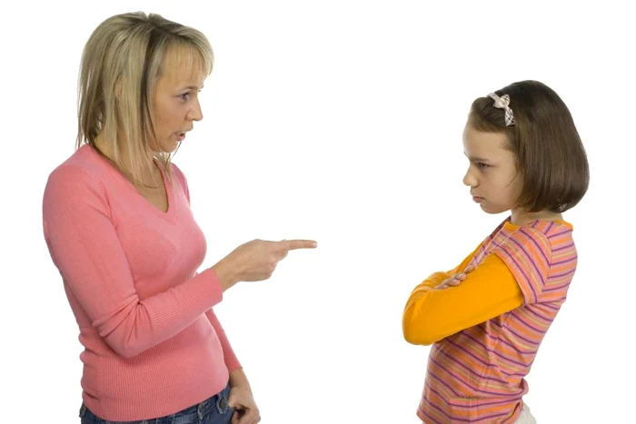 Recompensele oferite în situaţii nepottivite îl cuminţesc pe cel mic doar pentru o perioadă scurtă de timp. FOTO Shutterstock
