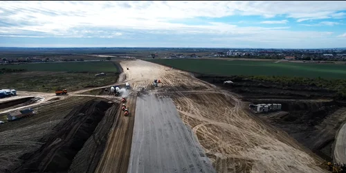 furnicar de utilaje jpg