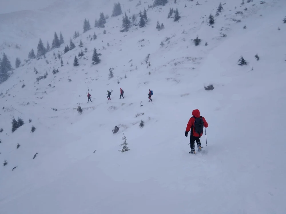 
    Risc maxim de avalansă în Munții FăgărașFoto: Facebook Salvamont Brașov  