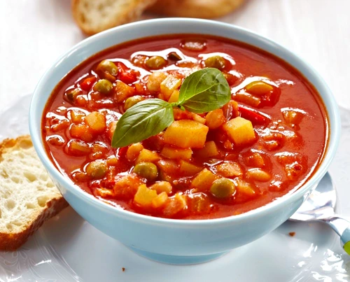 supa minestroneshutterstock 113582941 jpeg