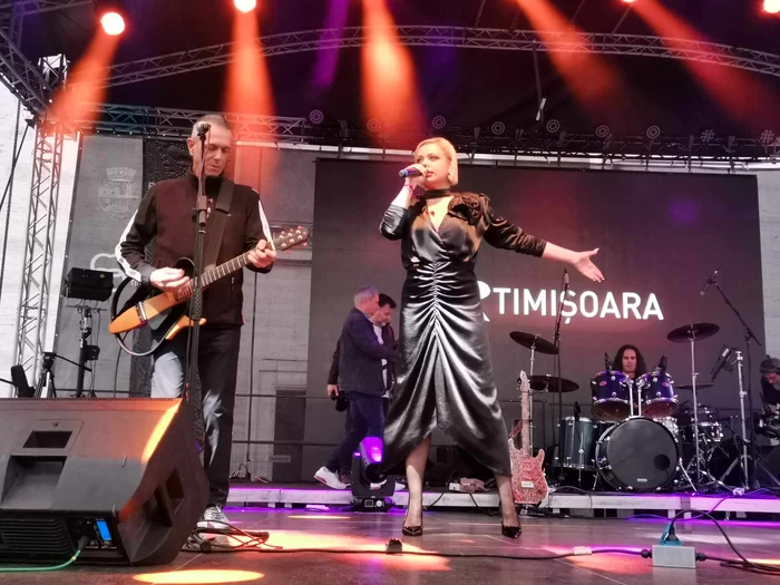 Magazin la Banaton Festival FOTO Ștefan Both