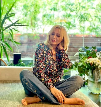 2 dana savuica png png