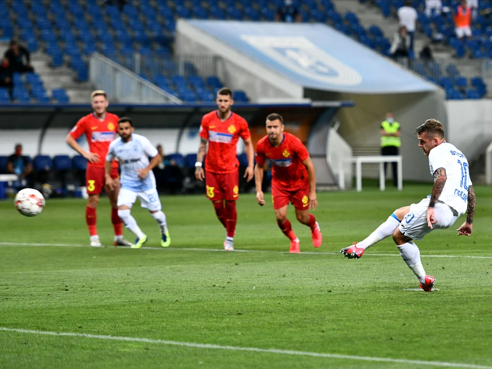 
    Alex Cicâldău a transformat primul penaltyFoto: sportpictures.eu  