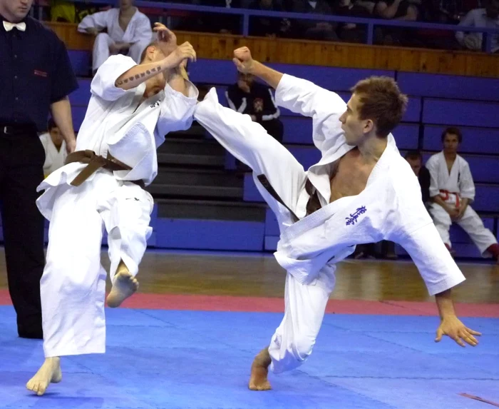 Competiţie de karate FOTO: cristv.ro