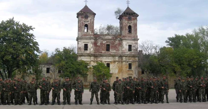 La Arad este o cazarmă cu puternice rezonanțe istorice