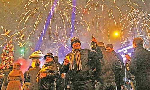 foto1 revelion strada jpg