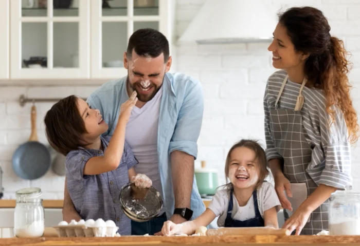 Horoscop zilnic 10 iulie 2021: Momentele cu familia sunt extrem de prețioase pentru ScorpioniFoto: Shutterstock