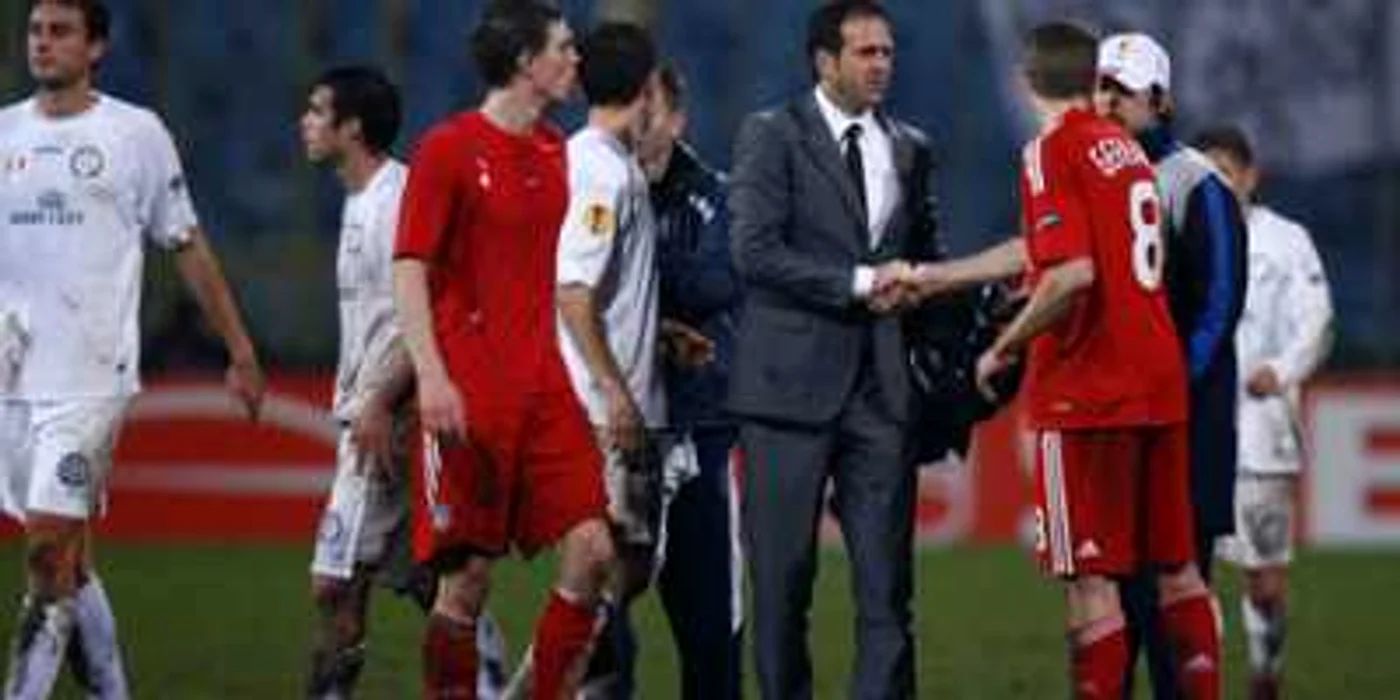 Levy şi Gerrard, la finalul meciului de aseară din Ghencea