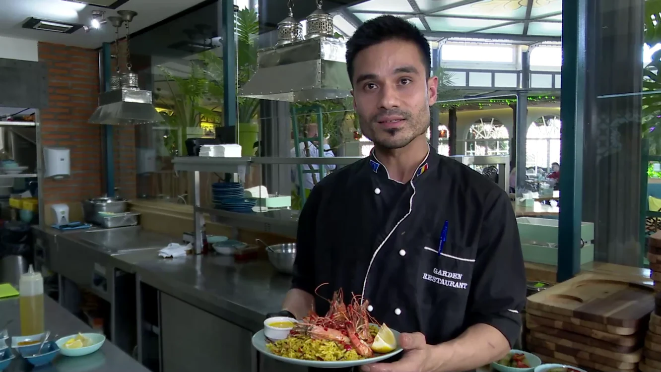 Ramesh lucrează de patru ani în restaurante din România