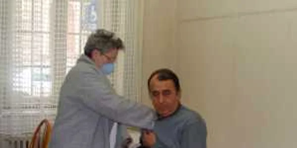 Arădenii se interesează unde şi cum se pot vaccina