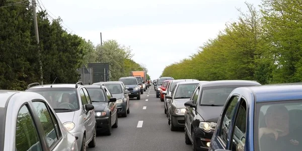 coada masini trafic auto