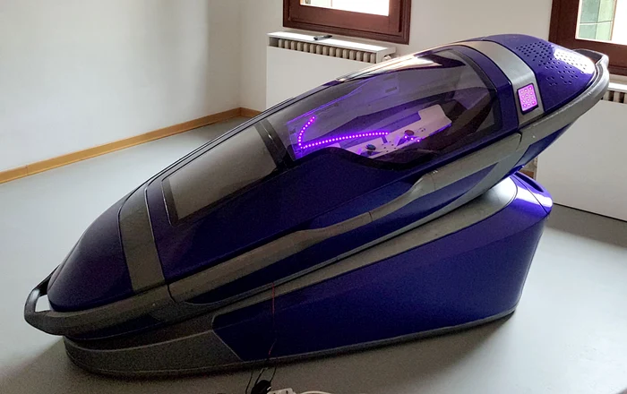 Capsula sinucigasă „Sarco” a fost proiectată sub formă de navă sapațială. FOTO: Ratel