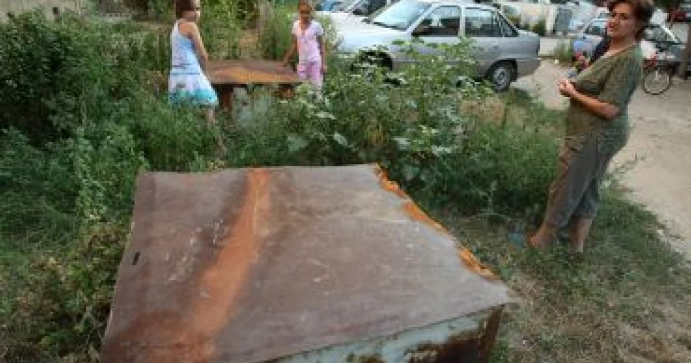 Craiova: Bombă în parcarea unui bloc