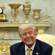 donald trump oval office jpg