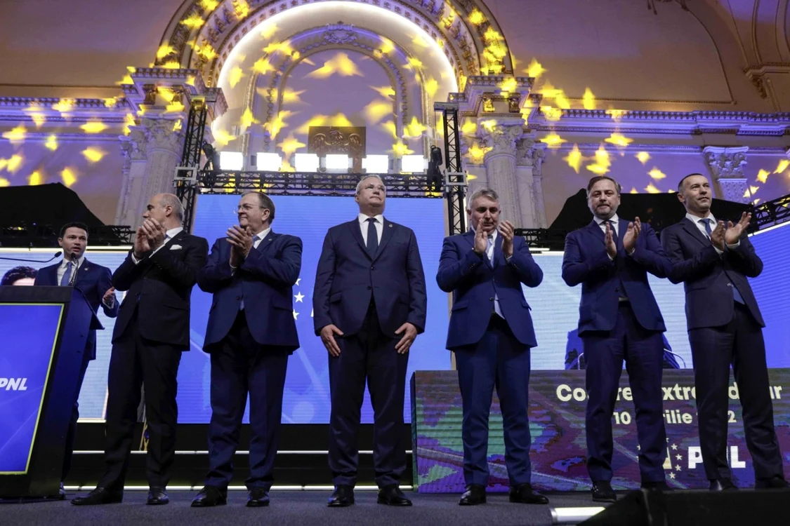 Conducerea liberală se renește la prima oră FOTO Inquam Photos