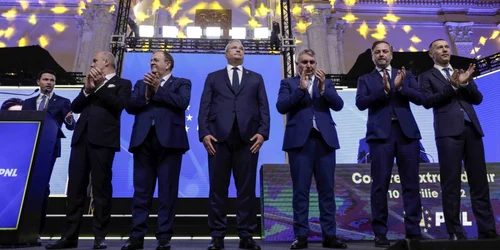 Congres extraordinar PNL 10 aprilie 2022 Nicolae Ciuca FOTO Inquam Photos / George Calin