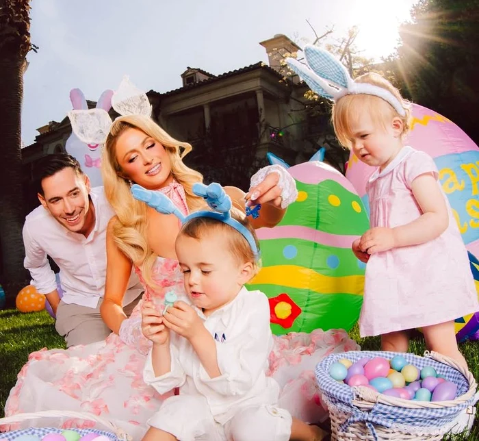 Paris Hilton s-a distrat alături de soțul ei, Carter Reum, și de copiii lor (Foto: Instagram)