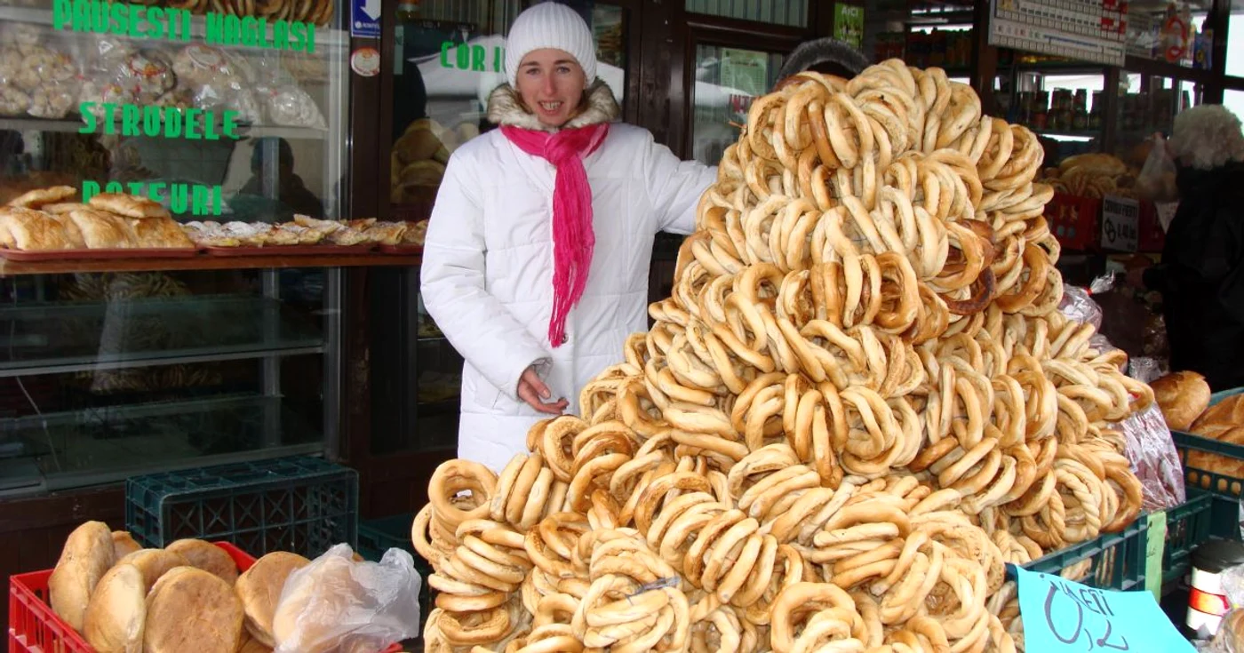 Covrigii pentru colindatori au aparut deja in piata 