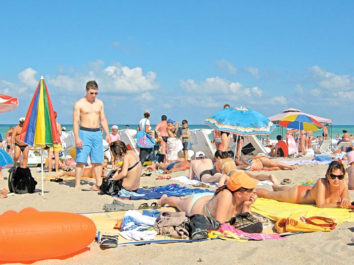 Turiștii au așteptat șase ore ca să fie cazați