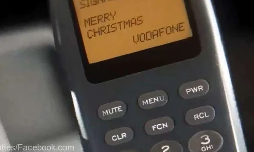 Primul SMS din istorie, scos la licitaţie în Franţa  jpeg