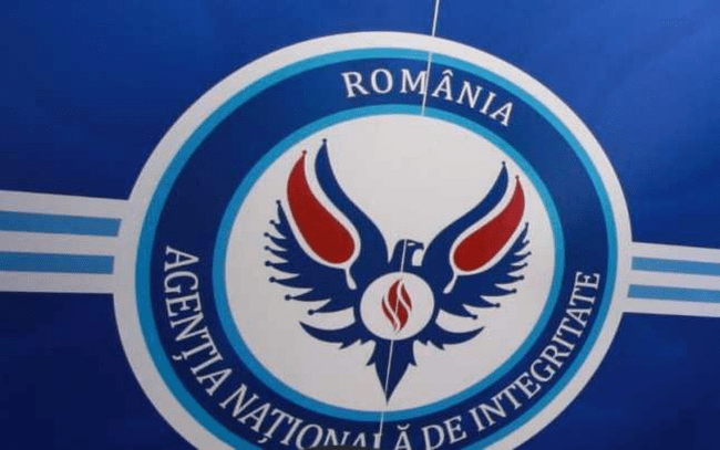  Și consilier local, dar și angajat la primărie. A încasat ilegal 100.000 de lei