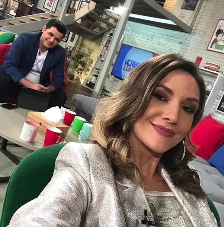 Adela Popescu a filmat ultima emisiune din acest sezon de la „Vorbește lumea” și este oficial în vacanță