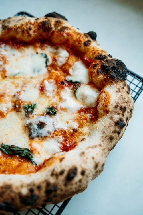 Pizza napoletană, protejată de lege. FOTO: Shutterstock