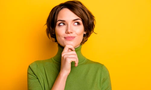 femeie fericită  foto   Shutterstock jpg