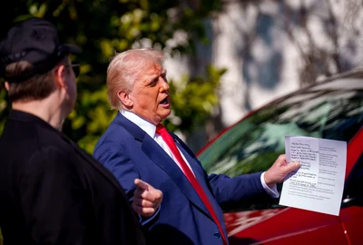Notă Tesla Donald Trump Elon Musk FOTO: GettyImages 2203996416 jpg