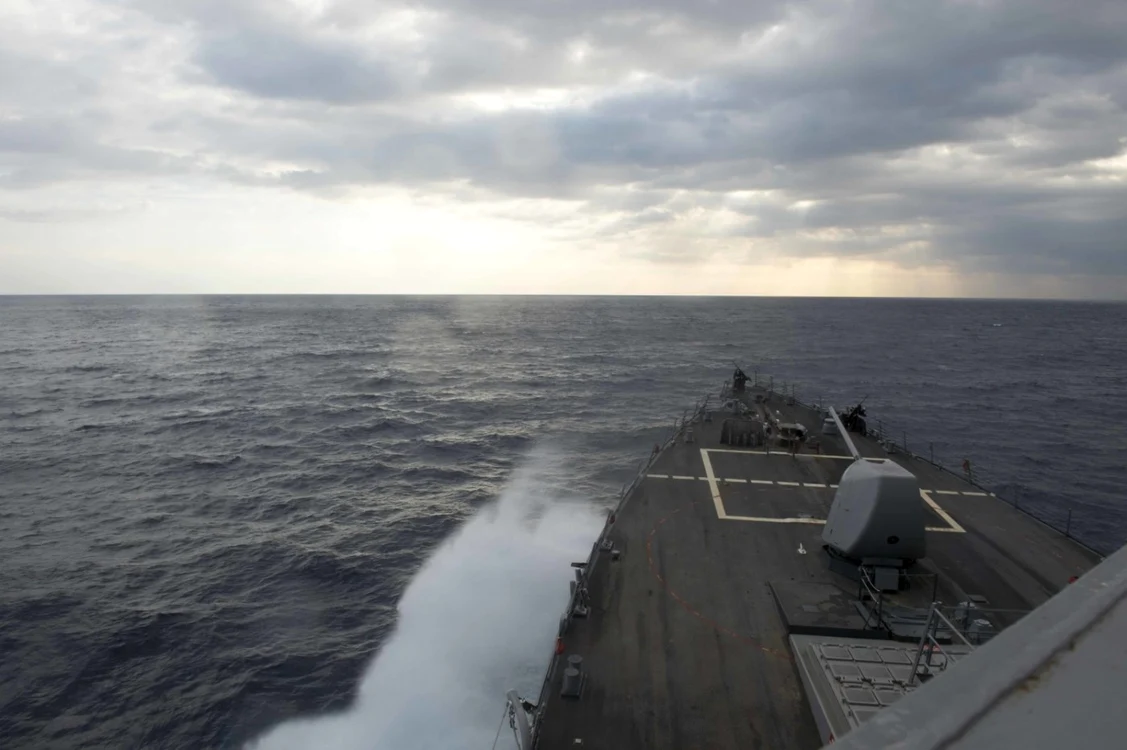 USS Donald Cook FOTO U.S. Navy photo by Mass Communication Specialist 3rd Class Mat Murch