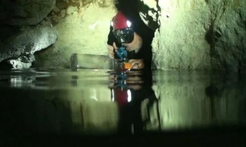 Peştera Movile, capsula timpului pentru 5,5 milioane de ani  Mediul din grotă, asemuit celui de pe Marte   viaţă fără oxigen jpeg