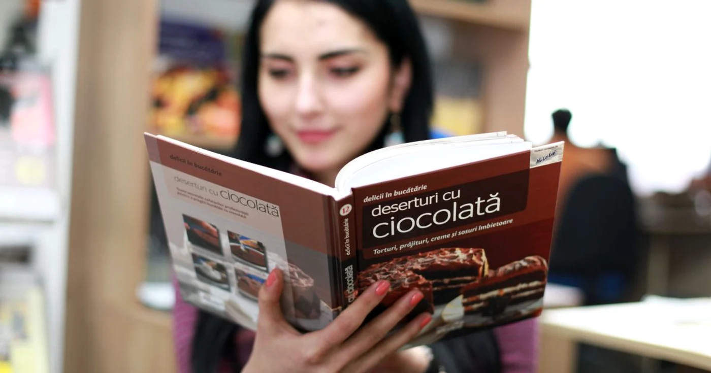 „Adevărul“ aduce o nouă colecție - „Delicii în bucătărie“