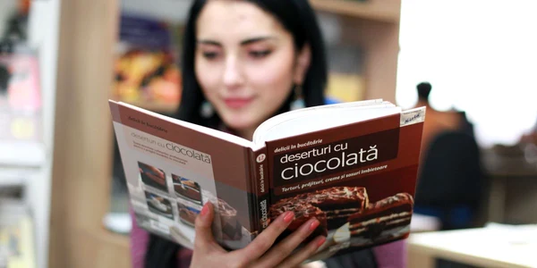 „Adevărul“ aduce o nouă colecție - „Delicii în bucătărie“