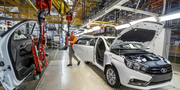 Masini LADA produse de Avtovaz FOTO Shutterstock