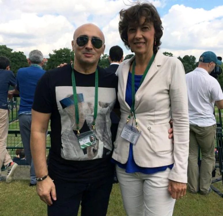 Marcel Pavel alături de Virginia Ruzici, românca ce supraveghează de aproape evoluţia Simona Halep