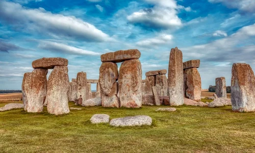 Testele ADN dezvăluie originea oamenilor care au construit complexul de la Stonehenge  jpeg