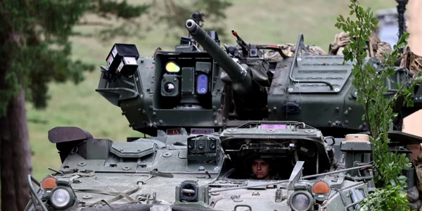 Blindat Stryker la exercițiile Saber ale NATO în Germania FOTO EPA-EFE