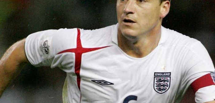 FOTBAL: Fundaşul John Terry şi-ar dori să se înroleze în Armata Britanică