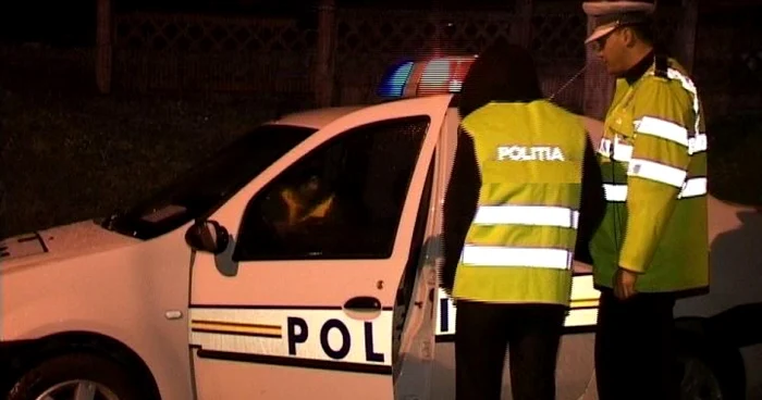 Tânărul a fost depistat de poliţişti pe o stradă din Caracal