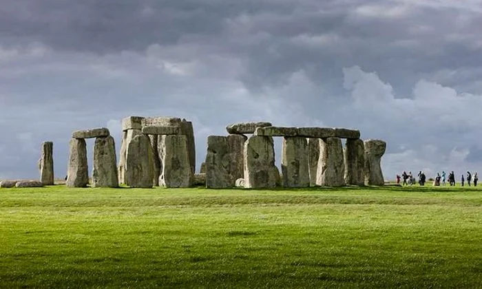 Misterul Stonehenge – adâncit sau aproape de a fi deslușit? Noi descoperiri arheologice în Câmpia Salisbury jpeg