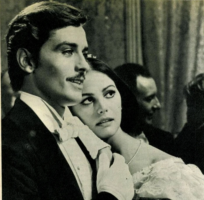 Alain Delon alături de Claudia Cardinale. Sursa: revista Cinema. 1970