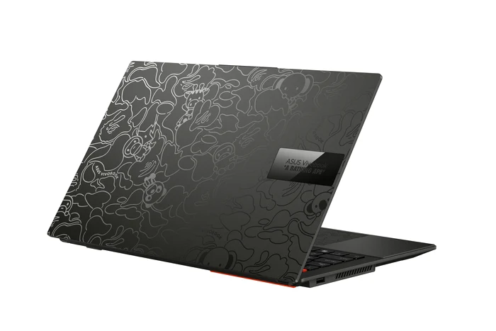 ASUS Vivobook S 15 OLED BAPE Edition negru.