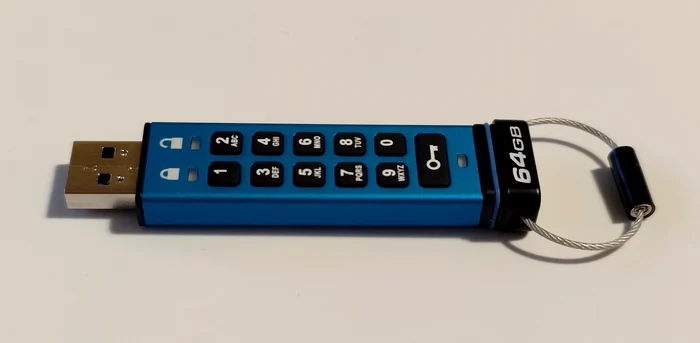 Kingston IronKey Keypad 200. FOTO Adrian Pogîngeanu