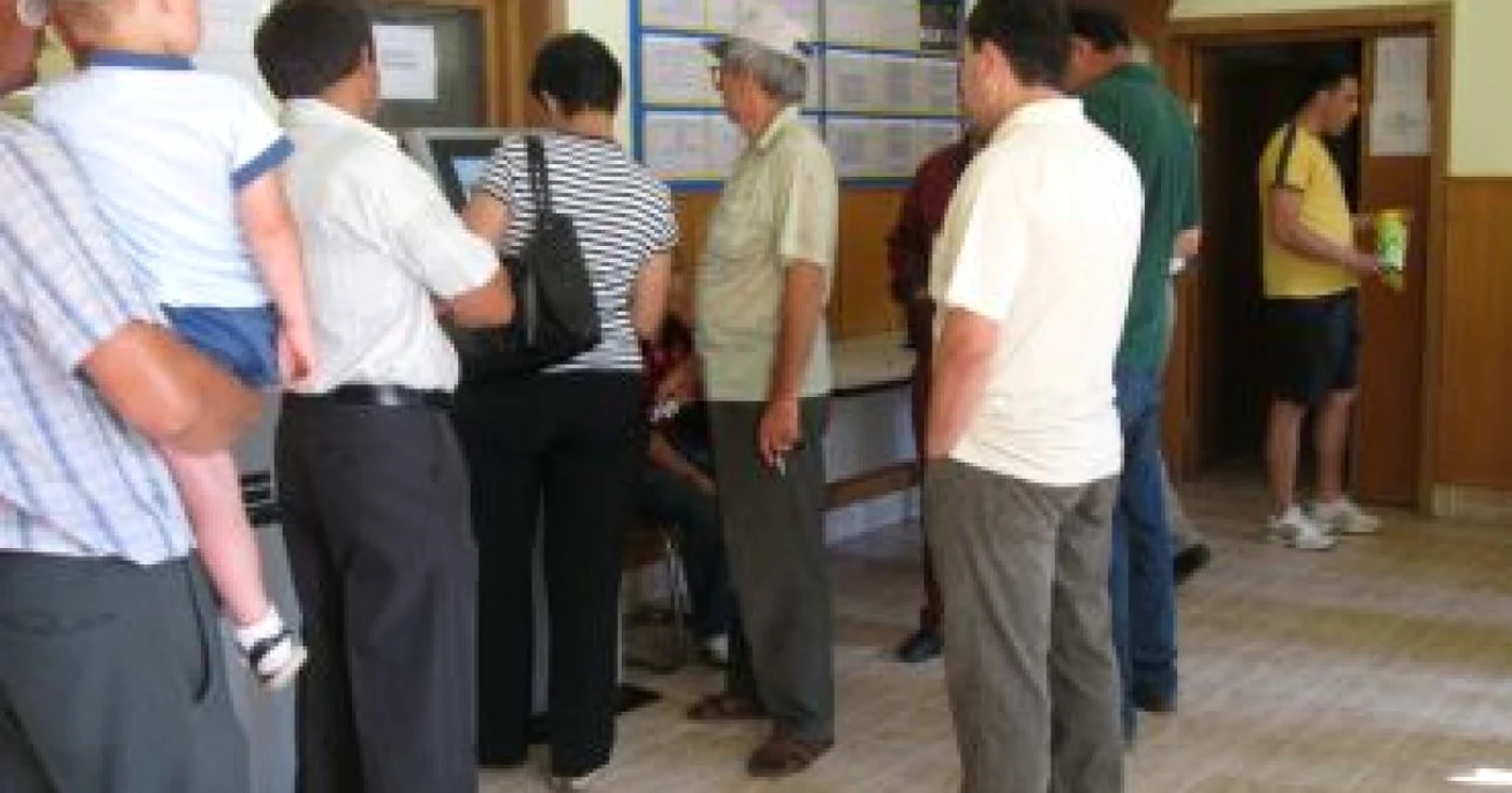 Târgu-Jiu: Cinci sute de şomeri într-o singură lună