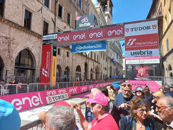 Centrul Istoric din Perugia, neîncăpător la Turul Italiei FOTO Ioan Buciumar