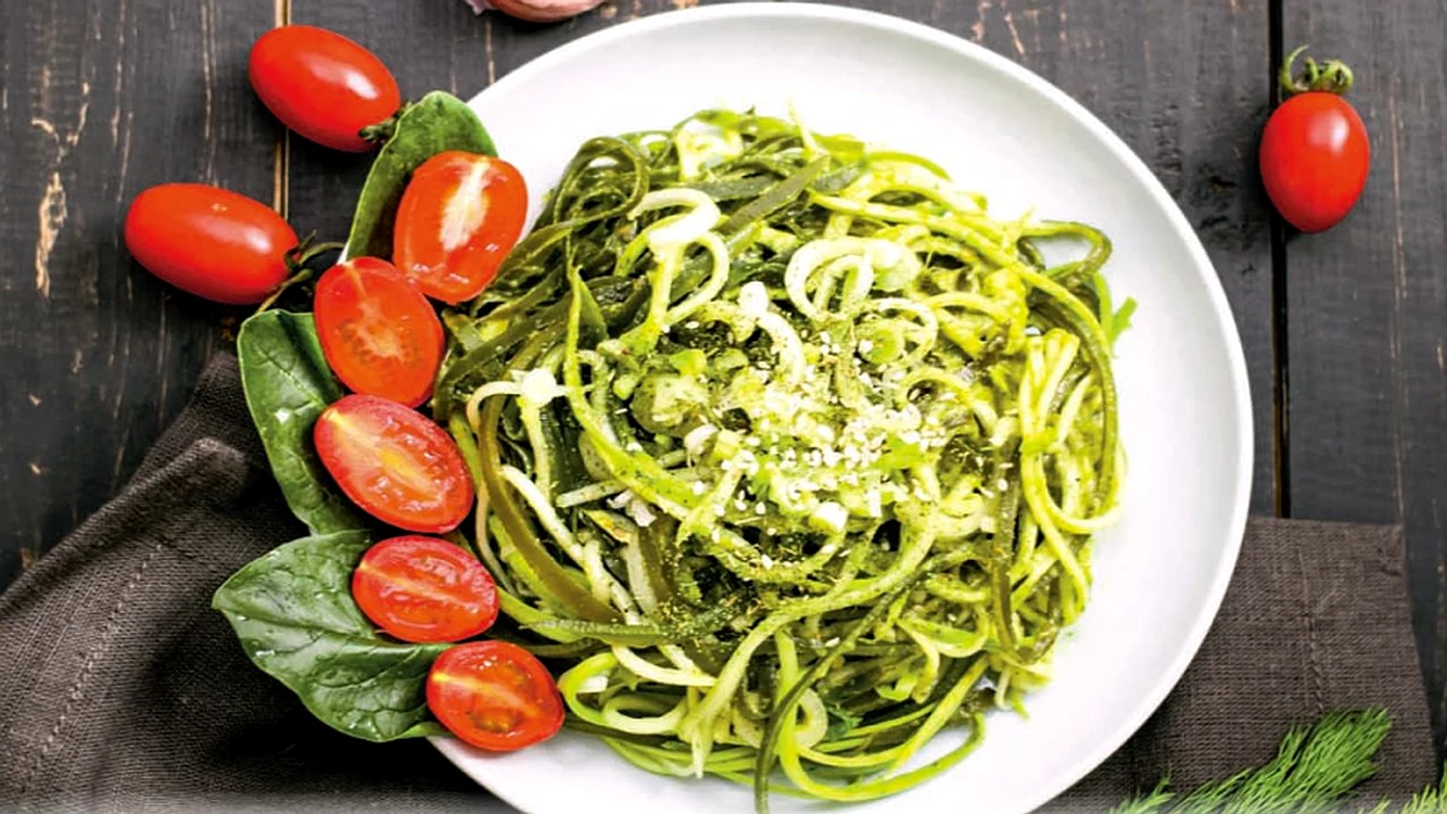 salata de zuchinni jpg