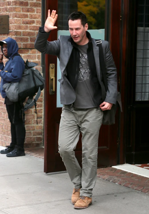 Keanu Reeves Steps Out In New York jpeg